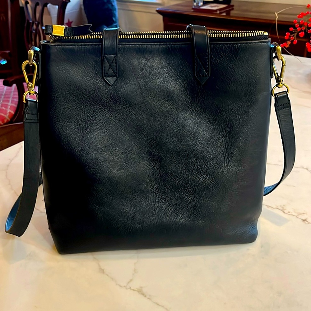 Madewell black leather purse